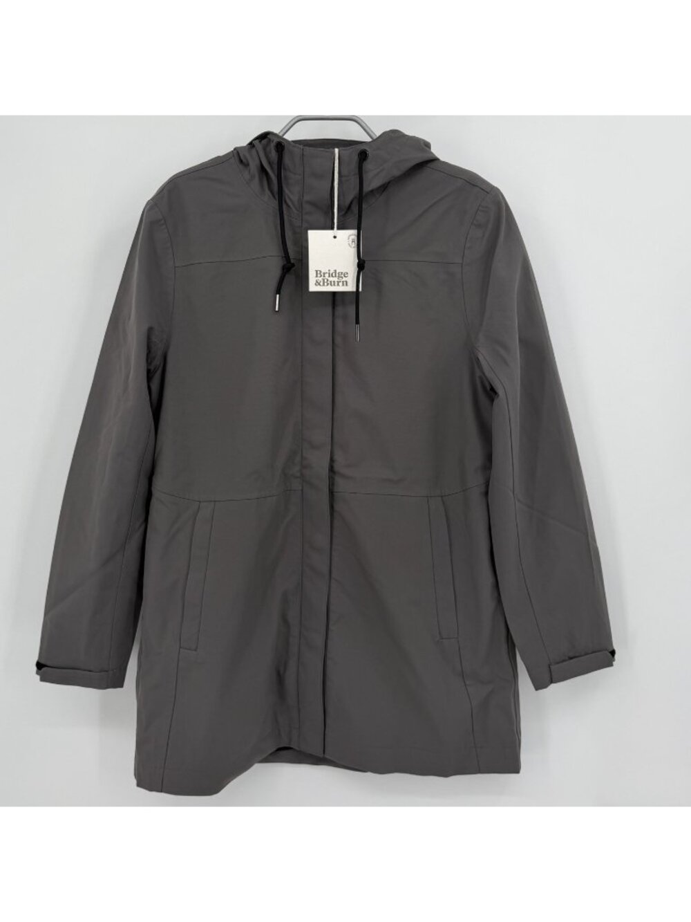 Bridge & Burn Nicholson Recycled Rain Jacket size M Medium Men's Charcoal